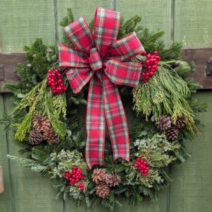Deck the Door: 24" Wreath Decorating